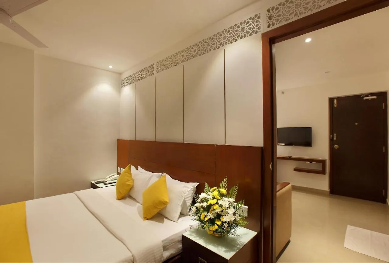 Hotel Park Residency Kuttiyadi Kuttyadi 3*,