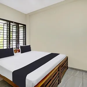 Hotel O Souparnika Residency, Pathanamthitta