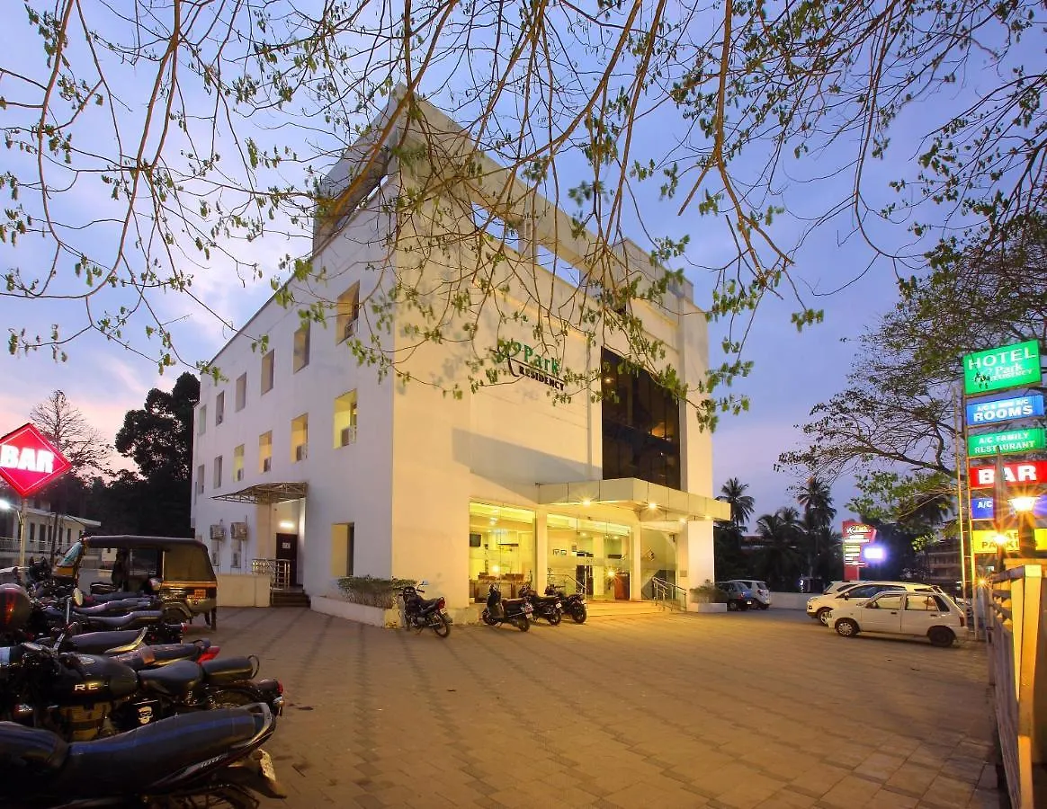Hotel Park Residency Kuttiyadi Kuttyadi 3*,